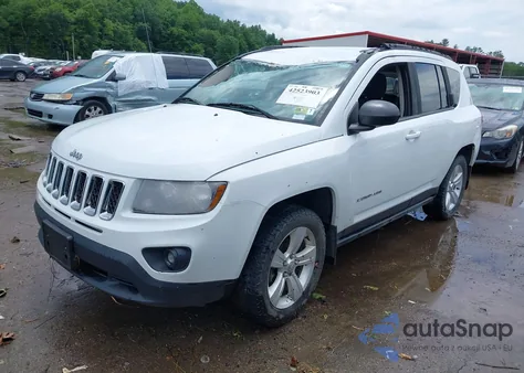 2016 Jeep Compass Sport z USA, uszkodzony, nr VIN 1C4NJDBB0GD523921